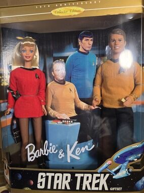 Mattel Barbie & Ken Star Trek Giftset – Red, Gold, Black